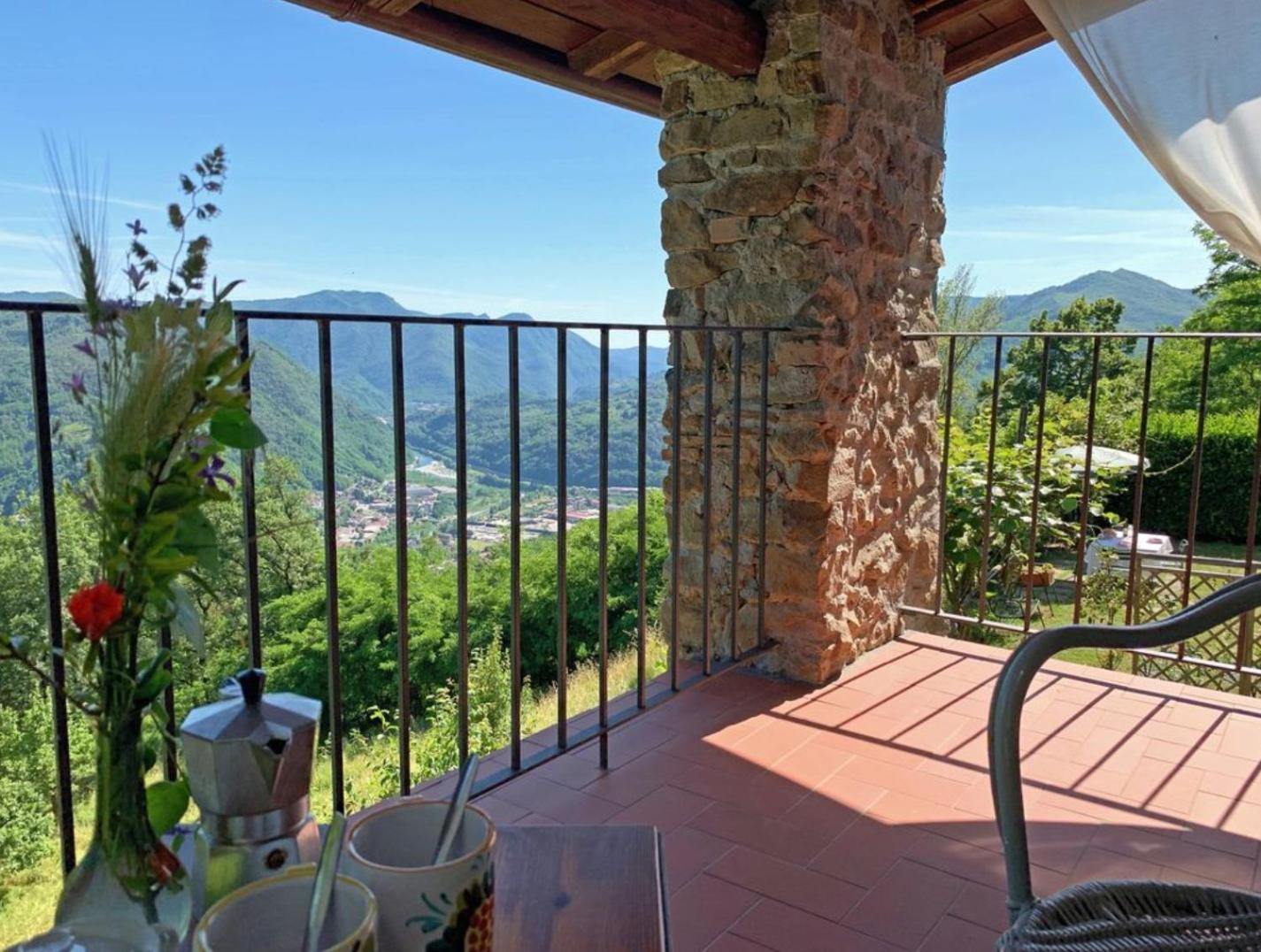 La Casa In Valli 35 Bagni di Lucca Kültér fotó