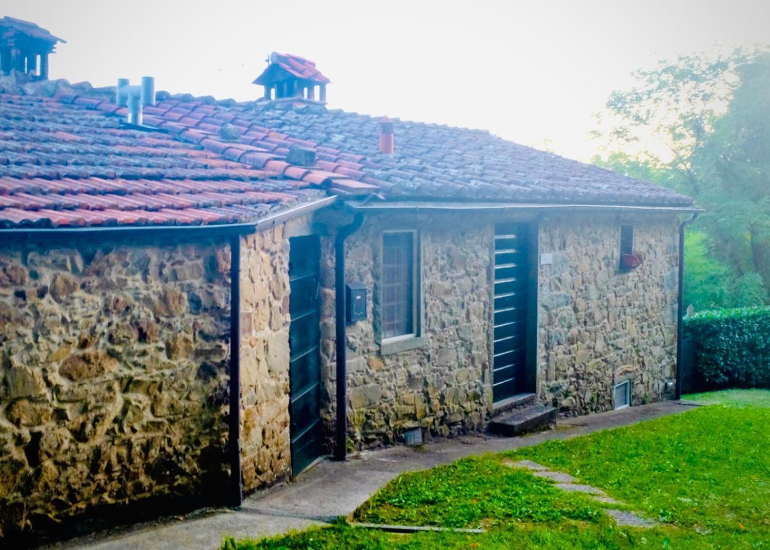 La Casa In Valli 35 Bagni di Lucca Kültér fotó
